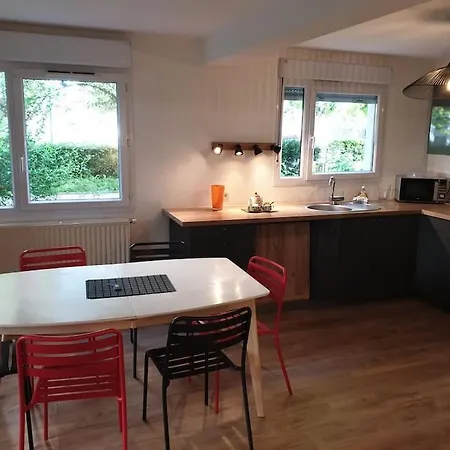 Apartment 62 M2 Rez De Jardin, Terrasse , 6 Lits Et Parking