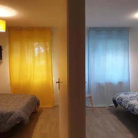 62 M2 Rez De Jardin, Terrasse , 6 Lits Et Parking Annecy