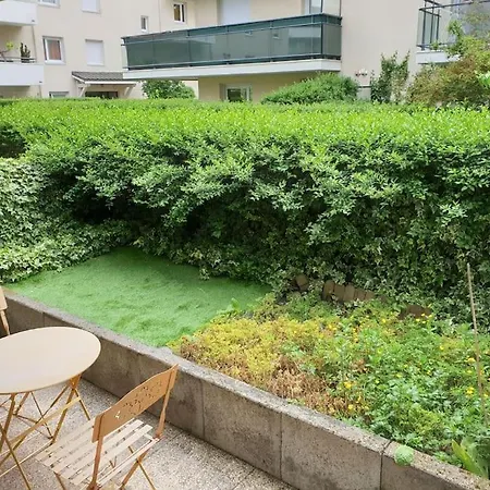 62 M2 Rez De Jardin, Terrasse , 6 Lits Et Parking شقة *